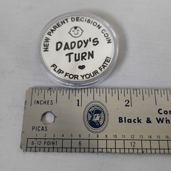 New Parents Metal Decision Flipping Coin Diaper Change Chores Game Gift - Picture 8 of 9
